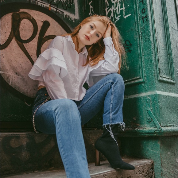 🛍 White button up ruffle crop top size s - Picture 3 of 4